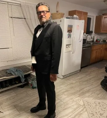 FJackets customer style — Toni Sabella